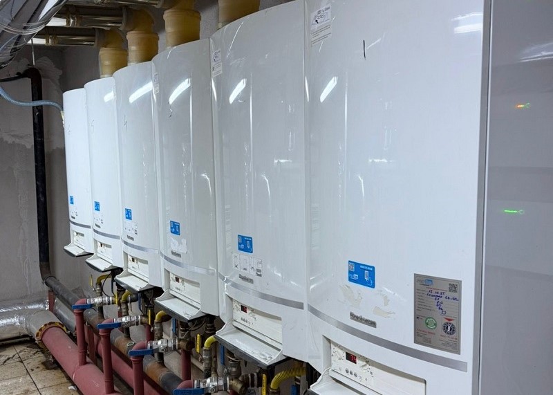 Serin Elektromekanik, yoğuşmalı kazan, kaskad sistemleri, brülör servisi, kazan otomasyon sistemleri, ısıtma sistemleri, merkezi ısıtma çözümleri, enerji verimliliği, kazan bakım hizmeti, endüstriyel ısıtma, kazan kontrol sistemleri, genleşme tankı, boyler sistemleri, akümülasyon tankı, sirkülasyon pompası, baca gazı analizi, ısı mühendisliği, enerji tasarrufu, profesyonel bakım sözleşmesi, ısıtma teknolojileri, mühendislik çözümleri, endüstriyel enerji yönetimi, sürdürülebilir ısıtma, ısıtma otomasyonu, ısı kontrol sistemleri, kazan kurulumu, enerji yönetimi, mekanik tesisat, ısıtma sistemleri bakımı, otomasyon ve kontrol, verimli enerji çözümleri